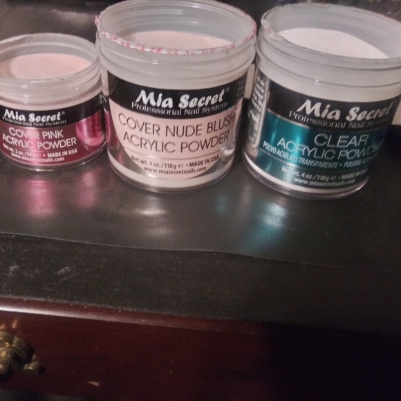 Mia Secret Acrylic set - Picture 2 of 4